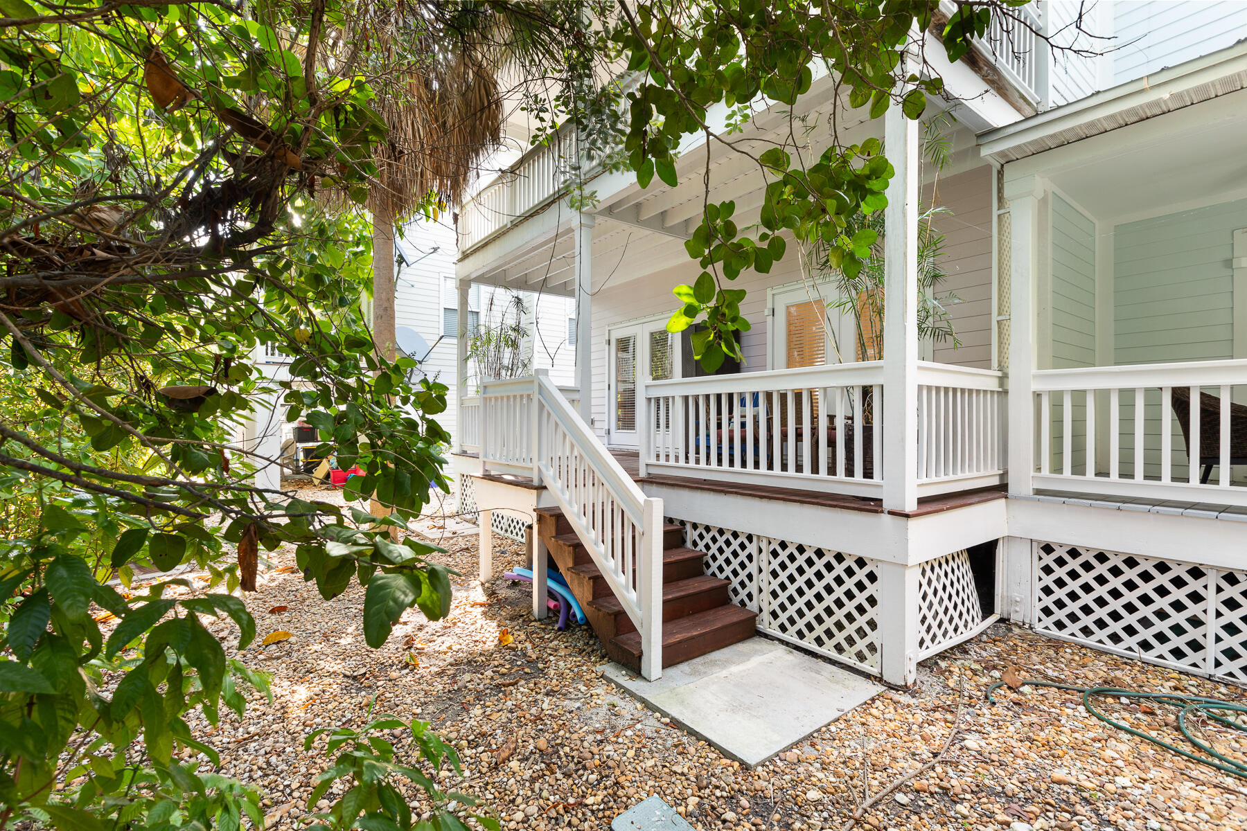 41 Coral Way