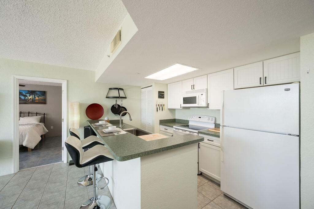3675 Seaside Drive Unit: 440