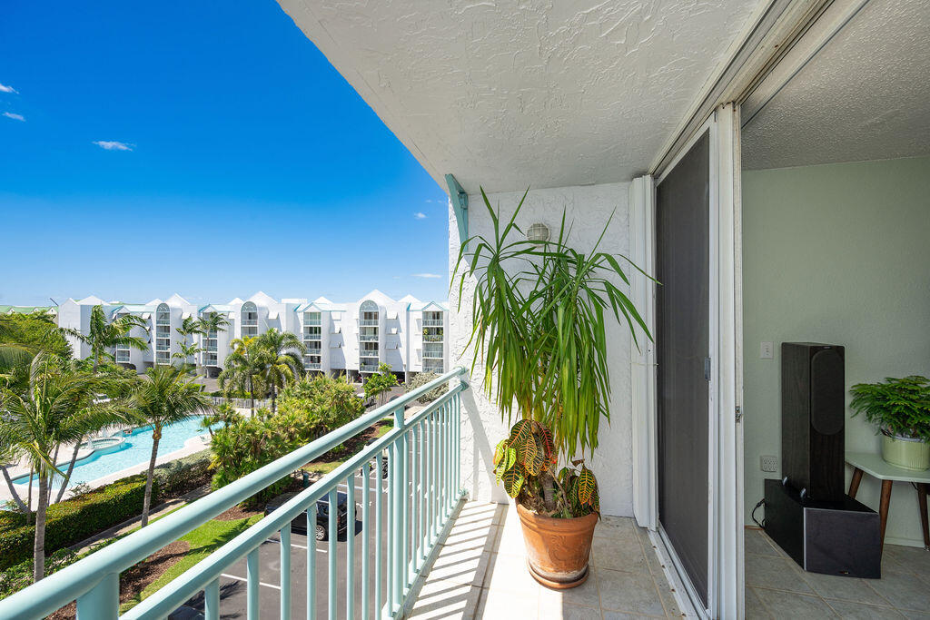 3675 Seaside Drive Unit: 440