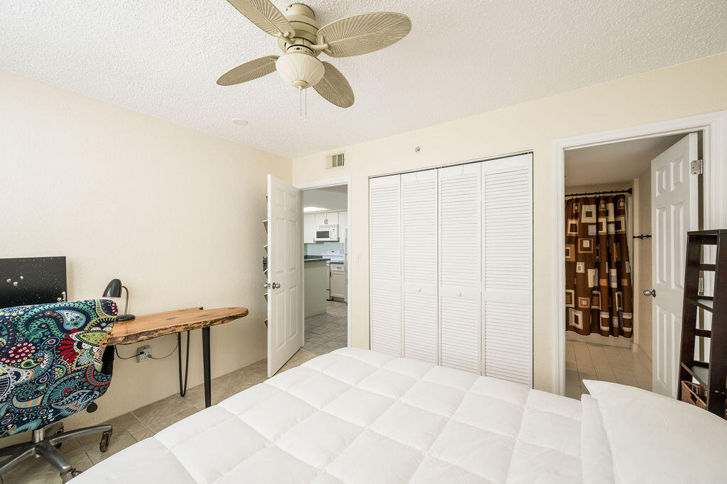 3675 Seaside Drive Unit: 440