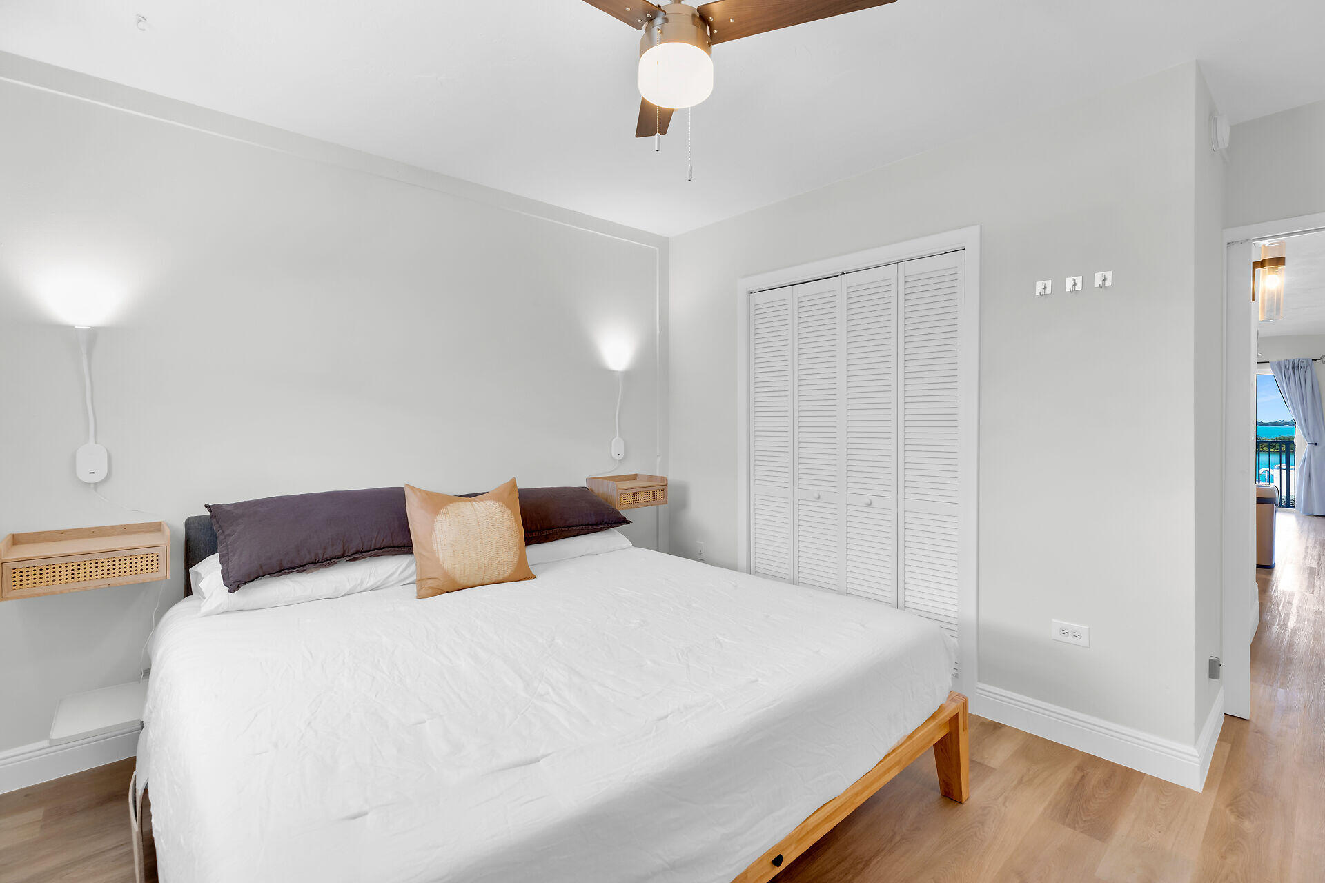 300 Duck Key Drive Unit: 12