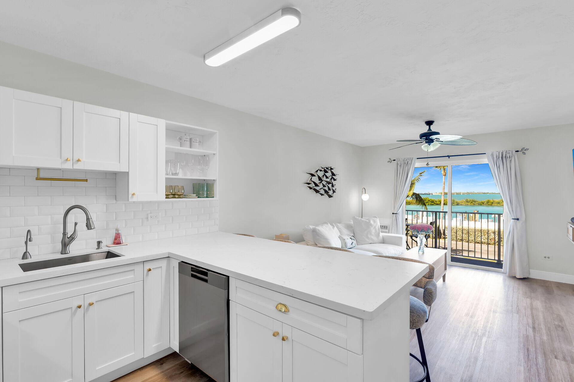 300 Duck Key Drive Unit: 12