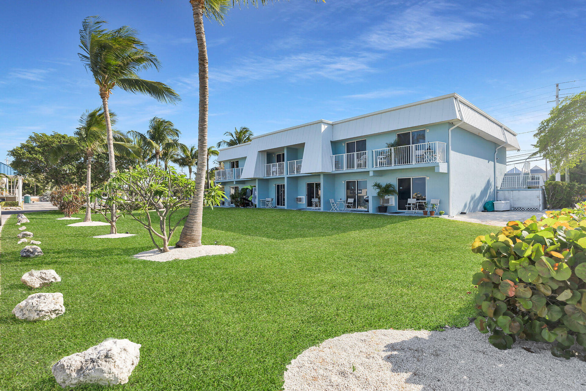 300 Duck Key Drive Unit: 12