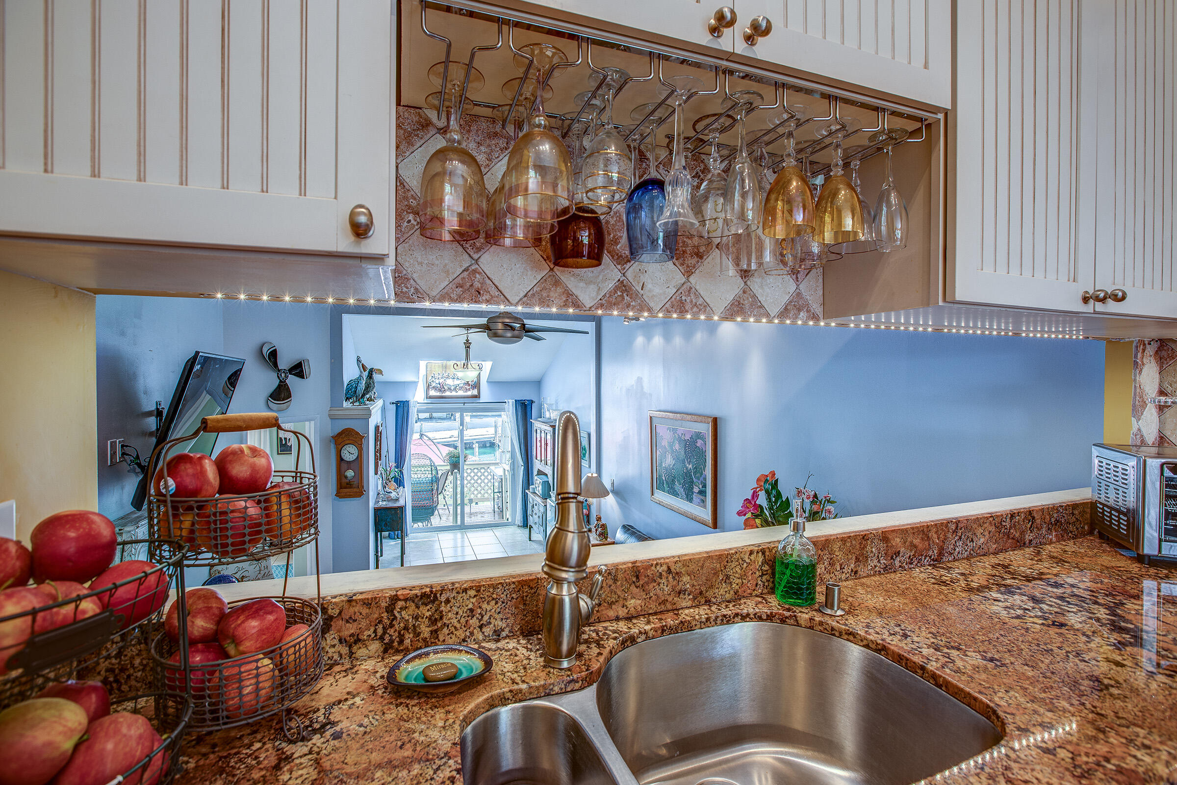 24 Jade Drive Unit: 4