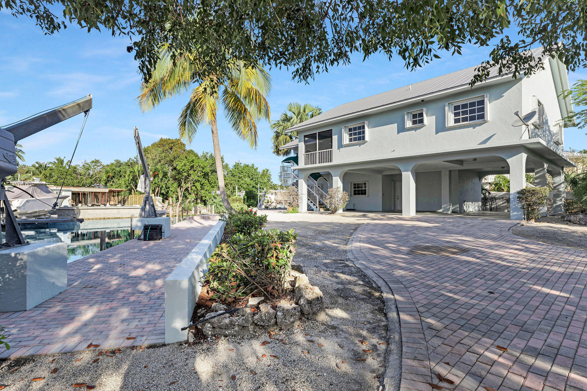 207 Mohawk Street