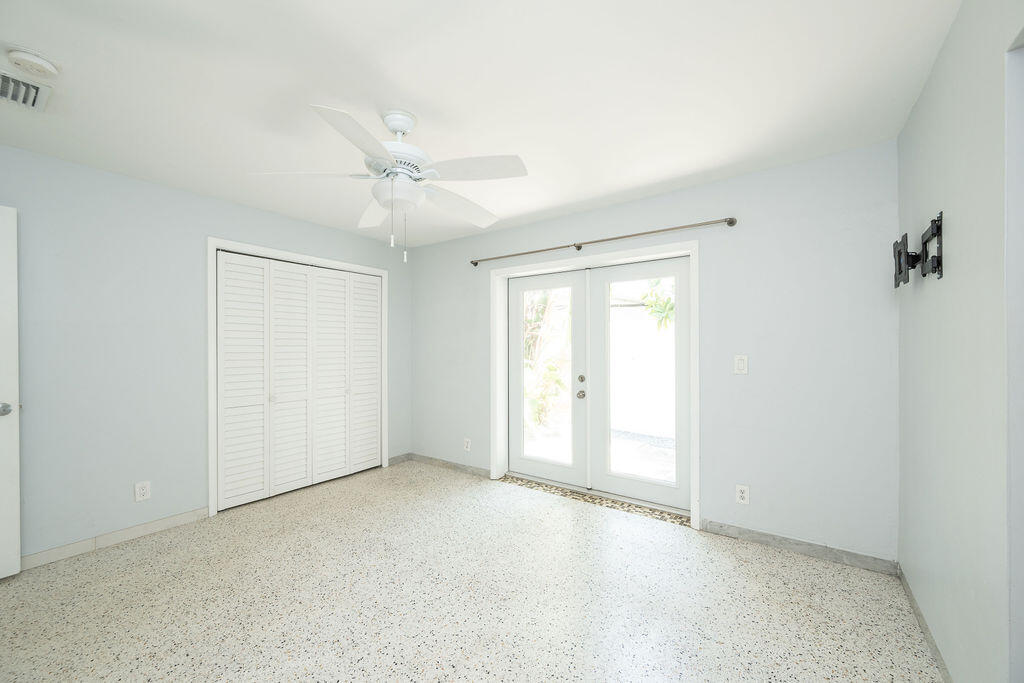 1724 Bahama Drive