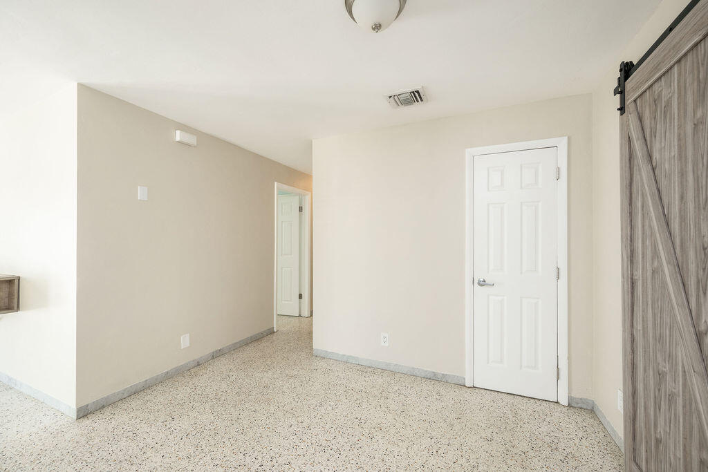 1724 Bahama Drive