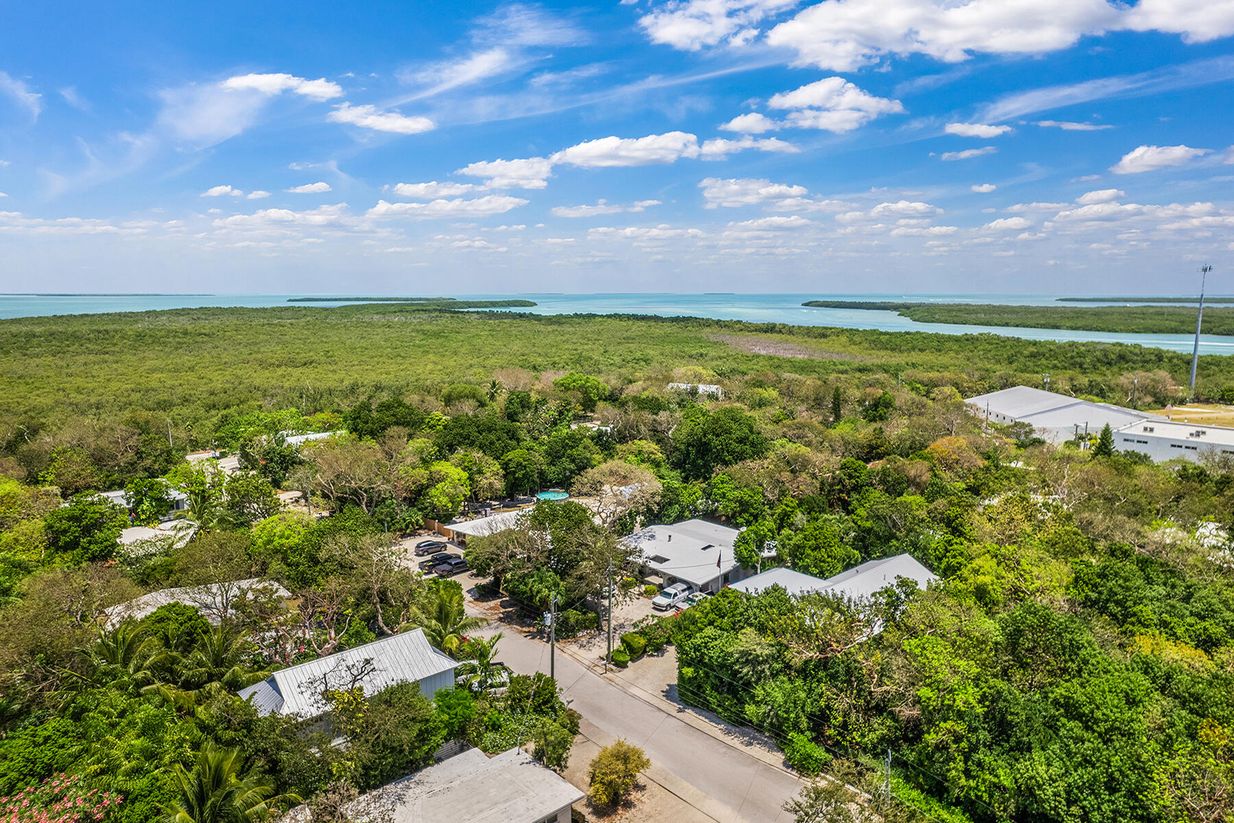 125 N Hammock Road