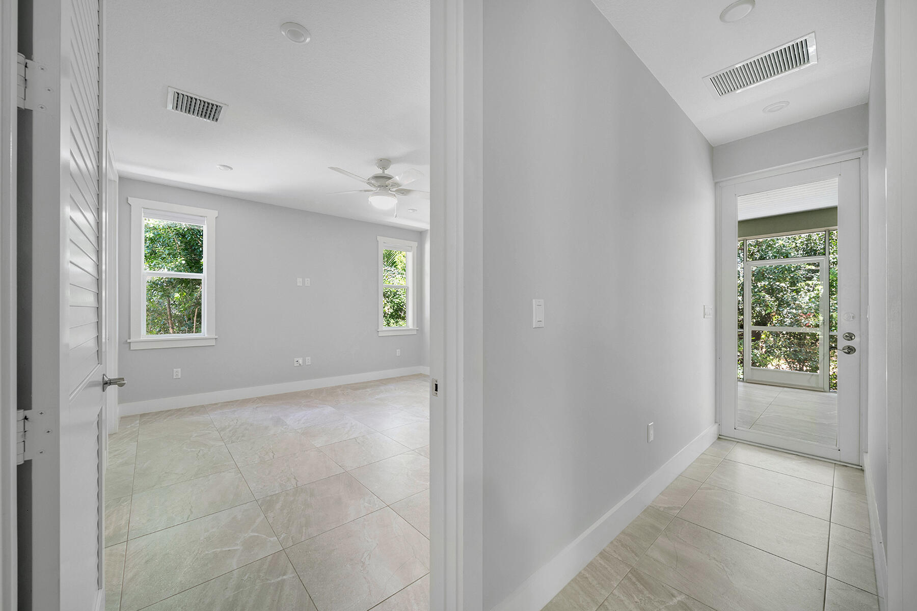 125 N Hammock Road