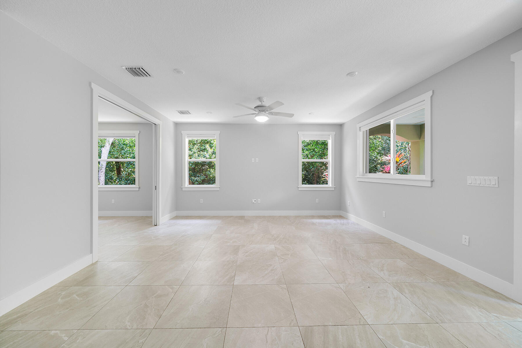 125 N Hammock Road