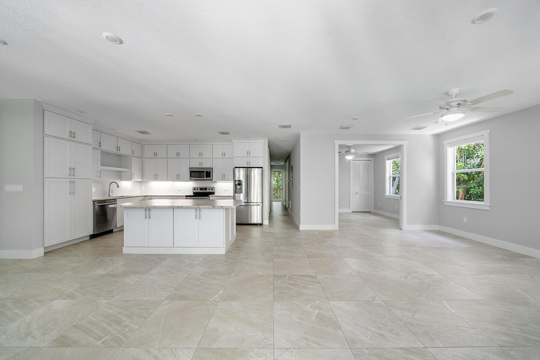125 N Hammock Road