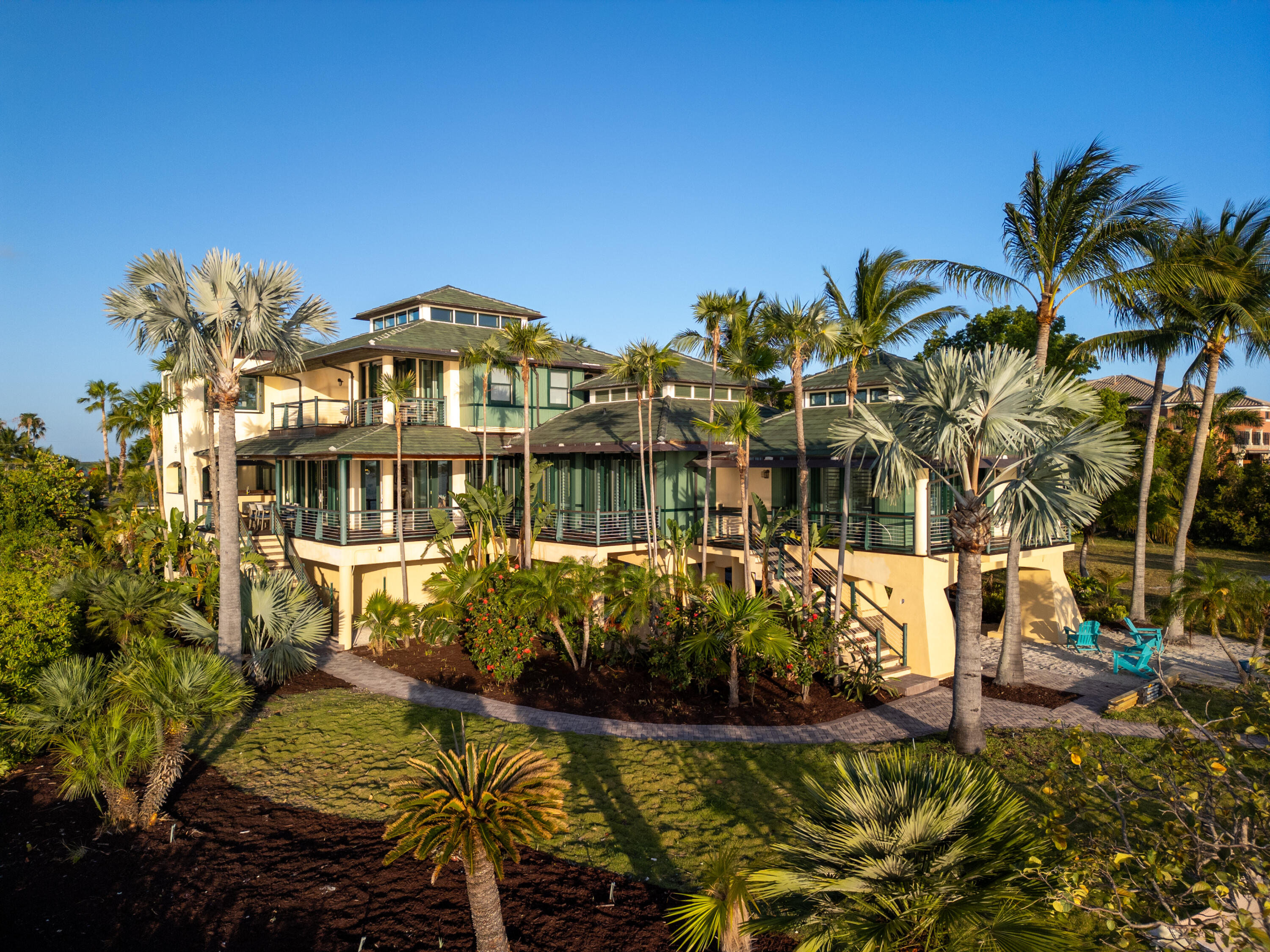 34 Cannon Royal Drive