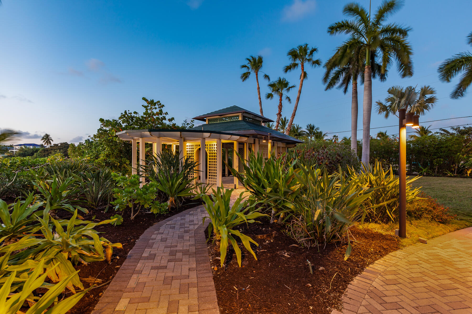 34 Cannon Royal Drive