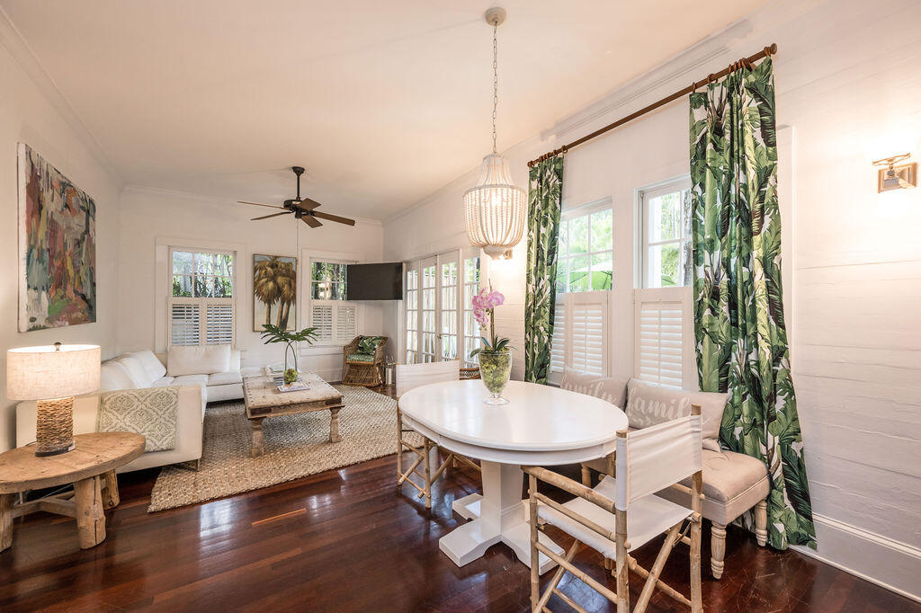 526 William Street Unit: 1