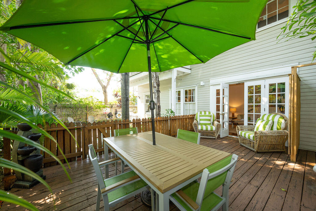 526 William Street Unit: 1