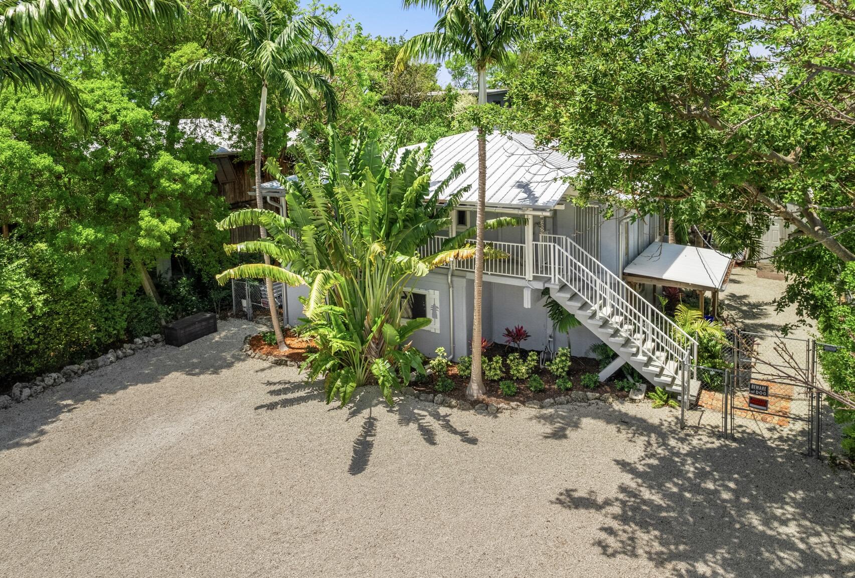 1016 Snapper Lane