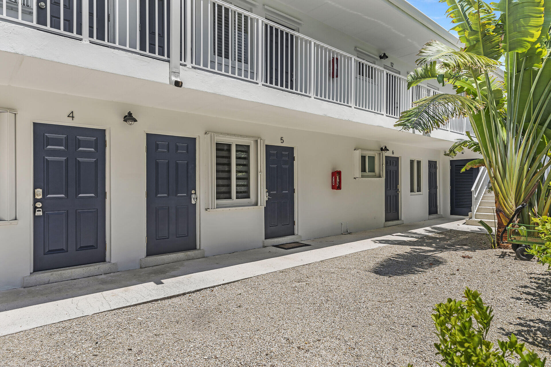 1215 97Th Street Unit: 5