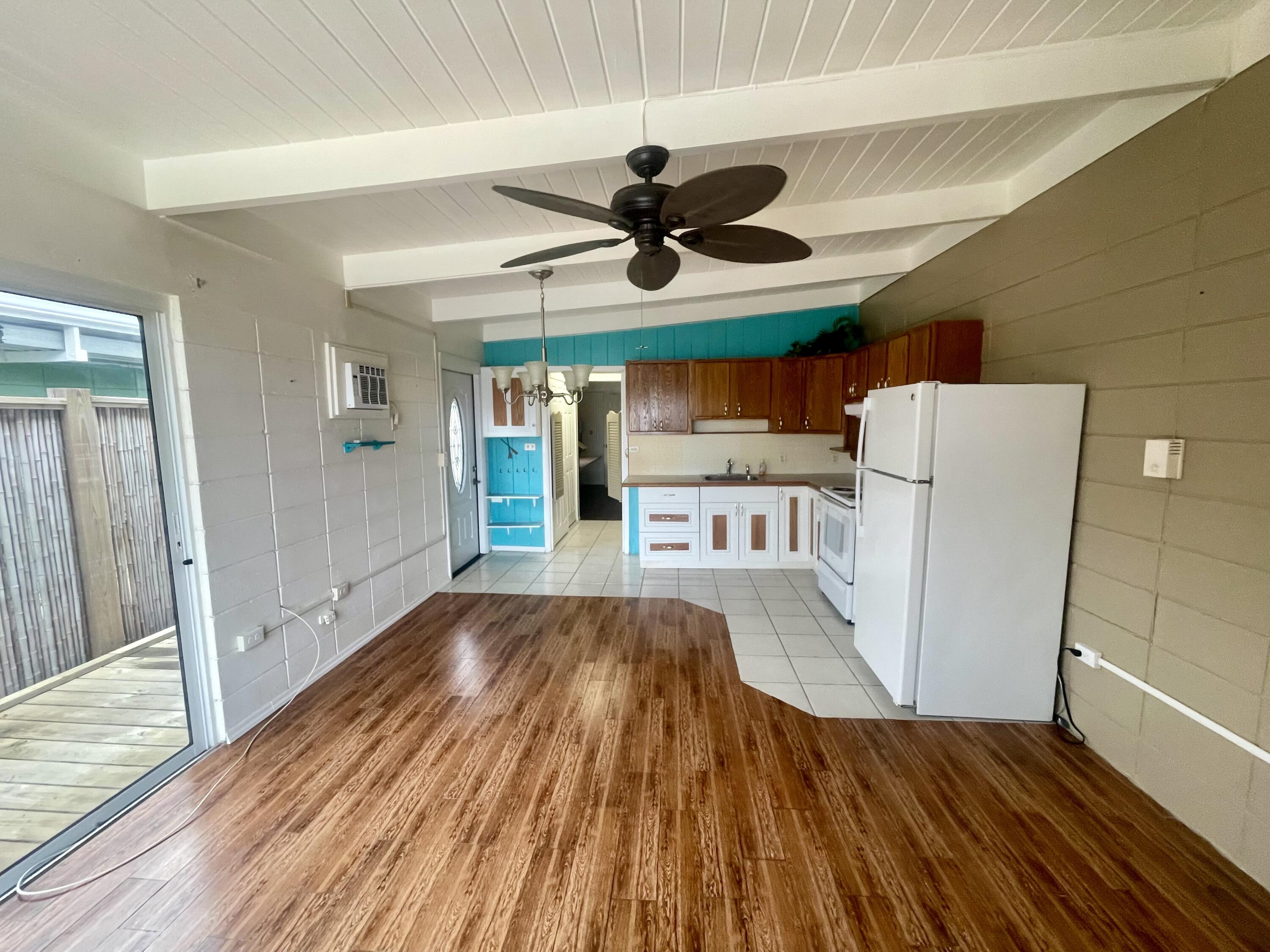 25 Sadowski Causeway