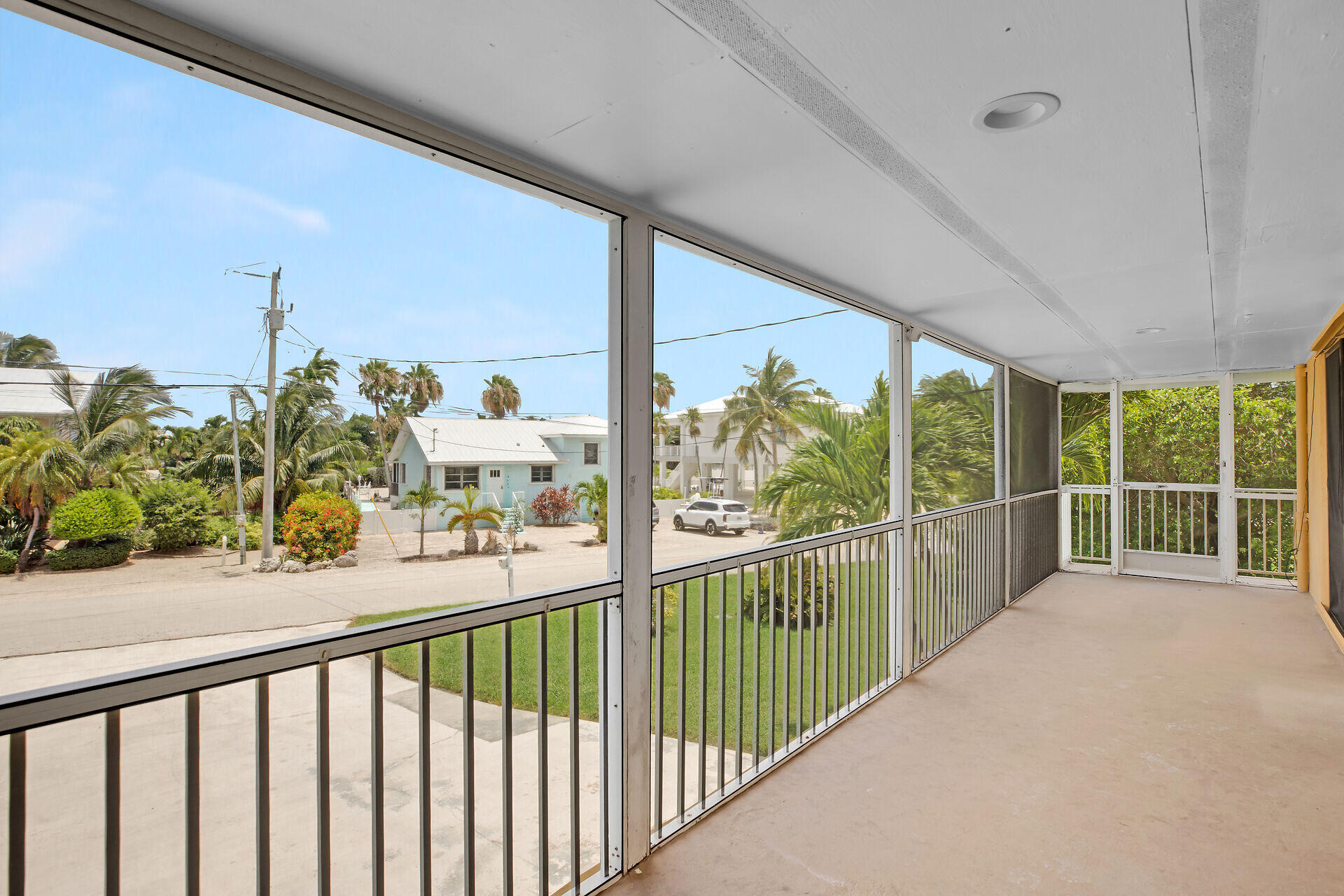 308 Calzada De Bougainvillea