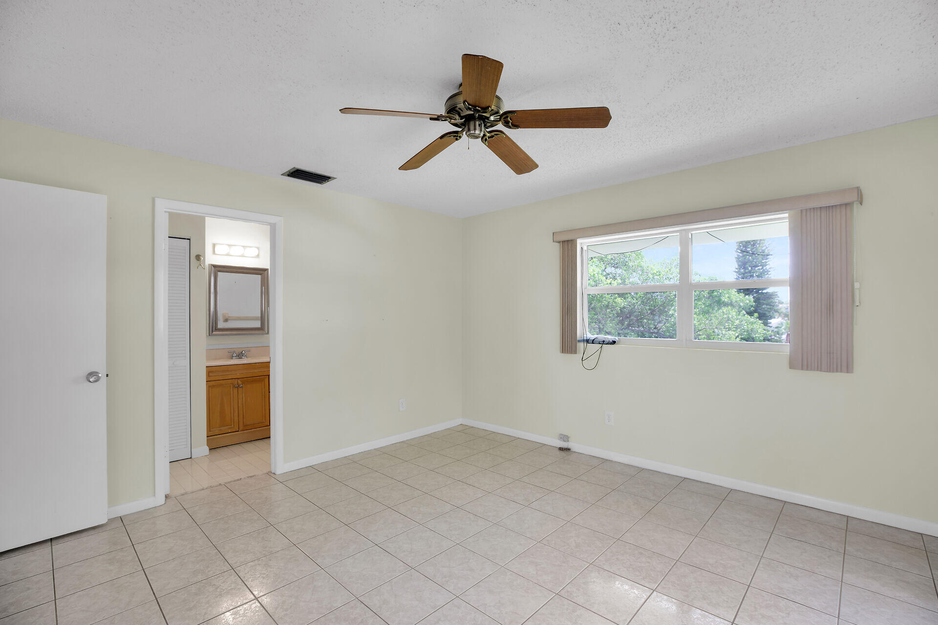 308 Calzada De Bougainvillea