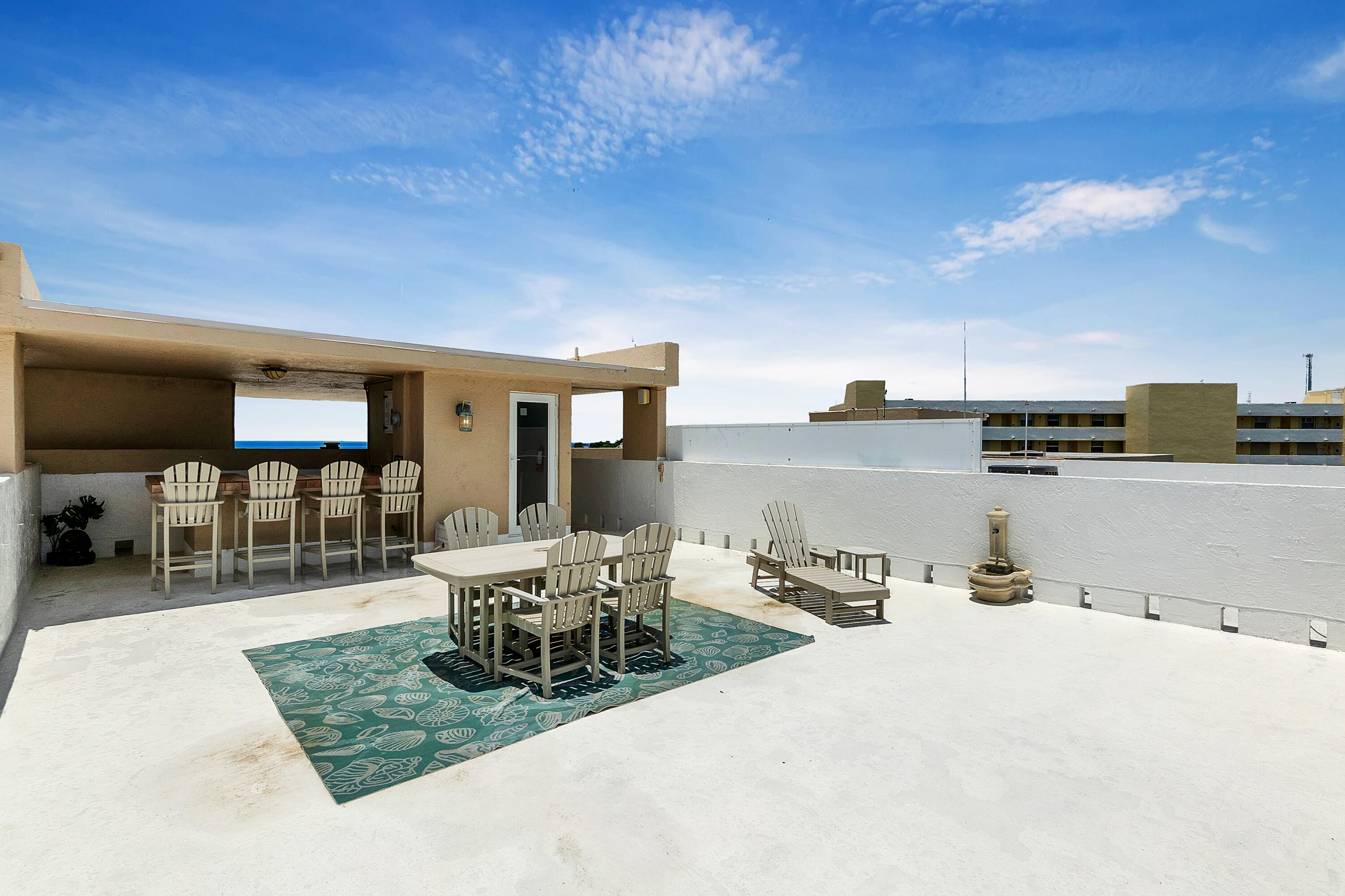 88500 Overseas Highway Unit: 502
