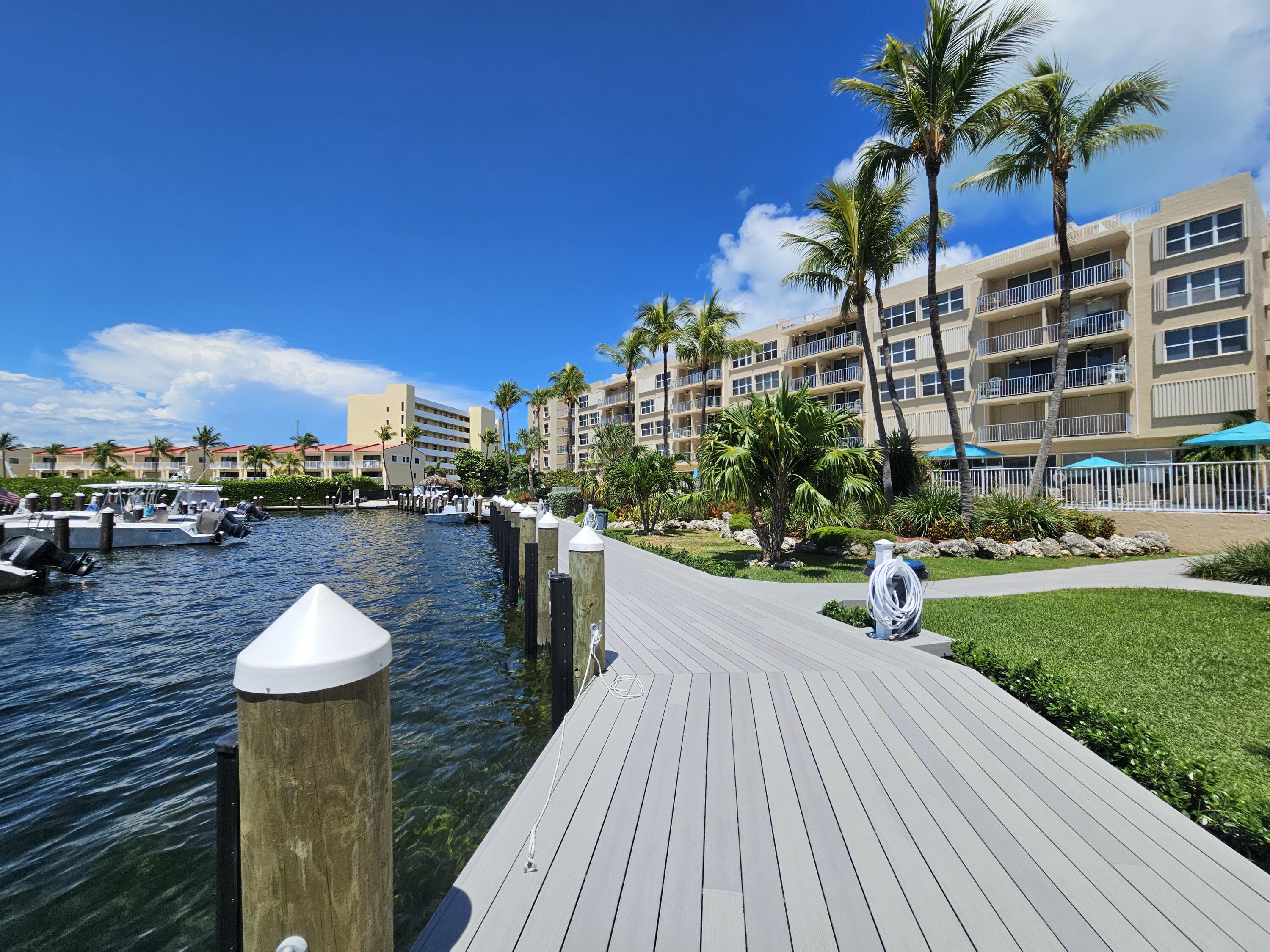 88500 Overseas Highway Unit: 502