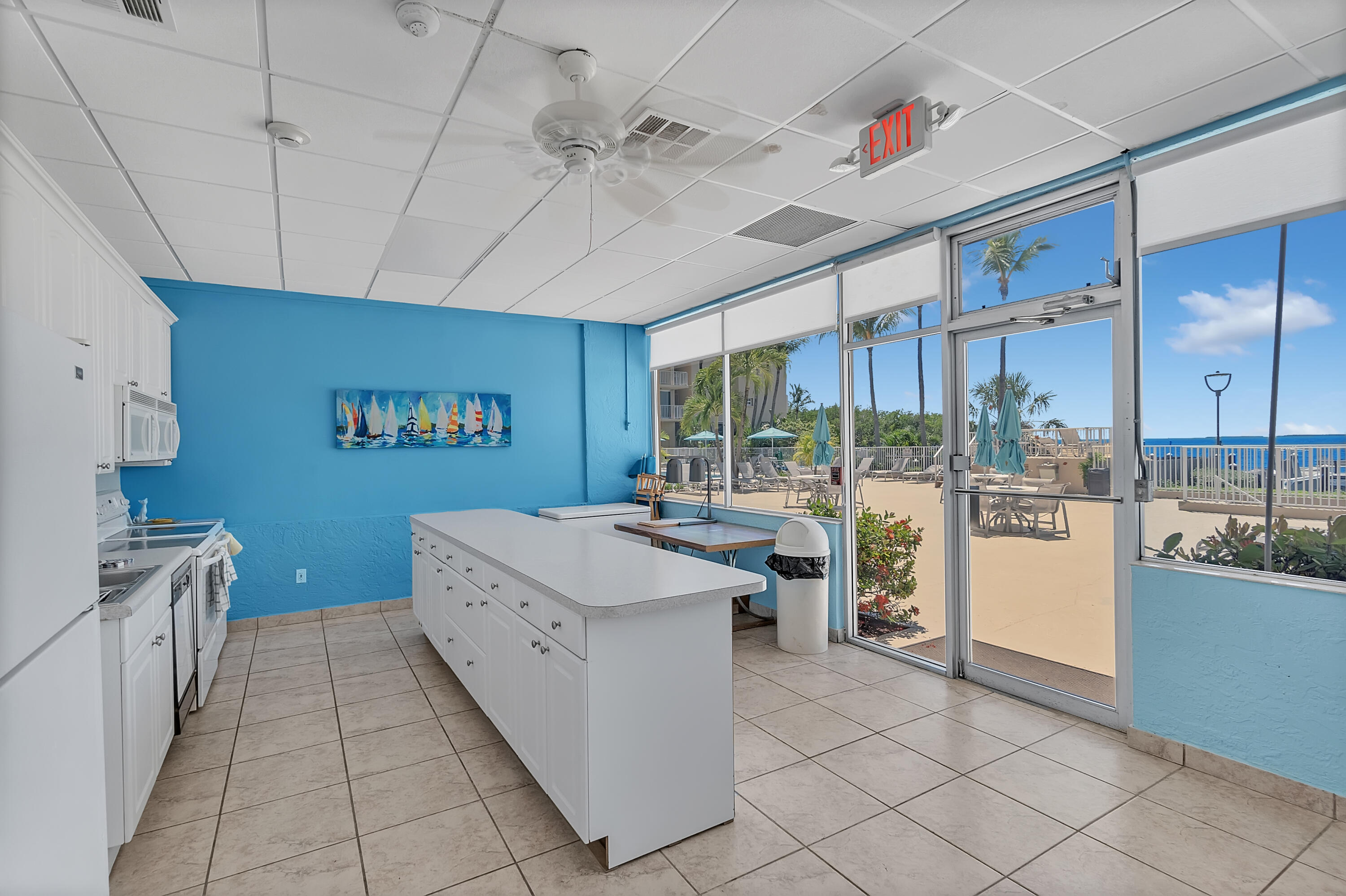 88500 Overseas Highway Unit: 502