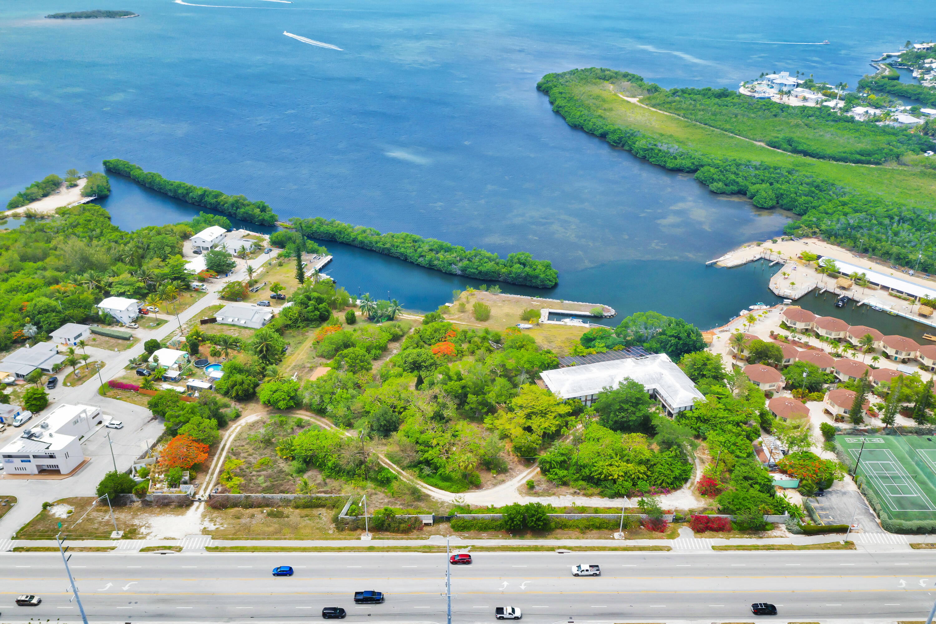6500-6600 Overseas Highway