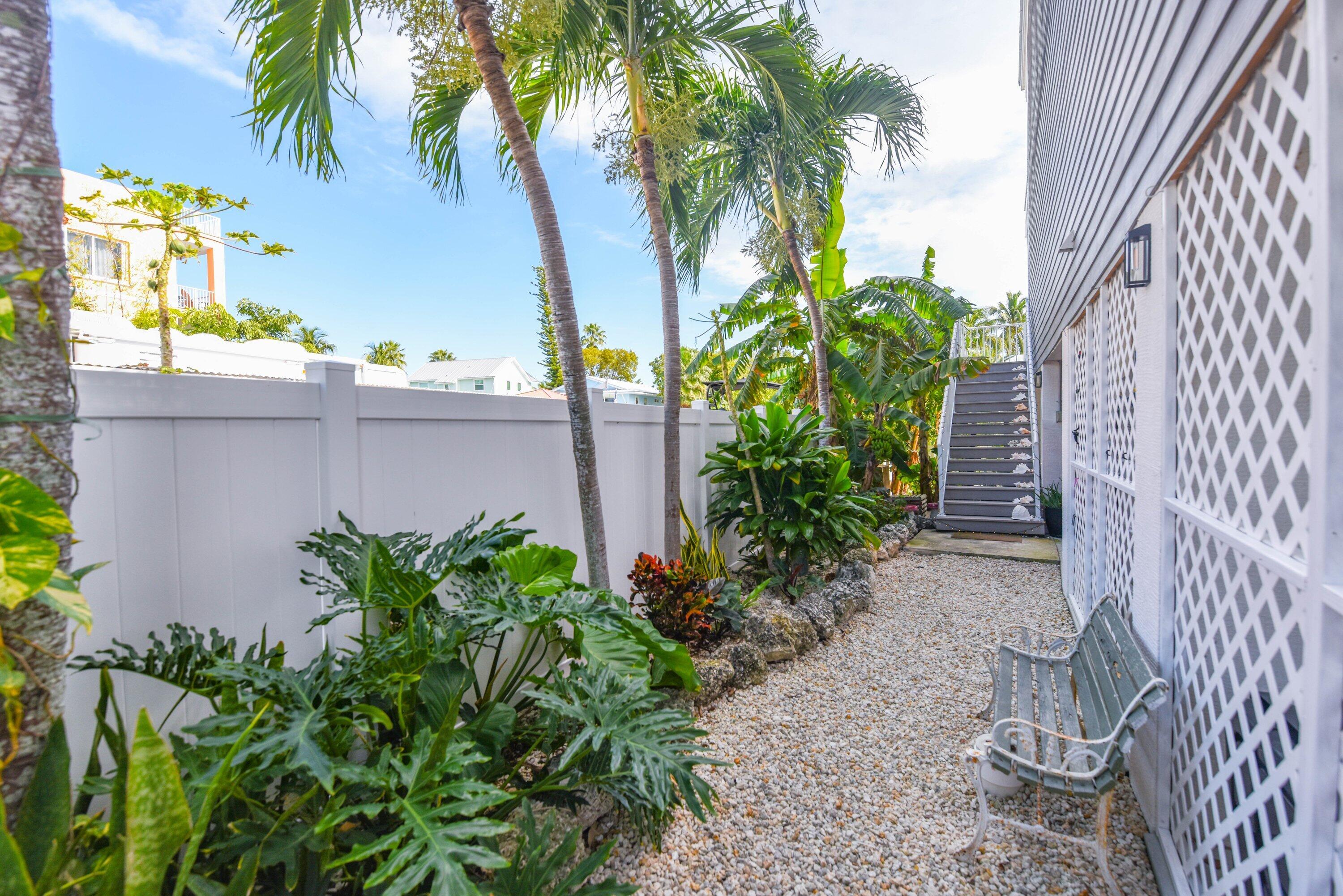 45 Palm Drive