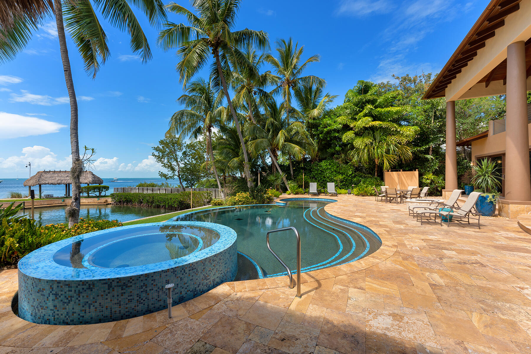 82238 Overseas Highway