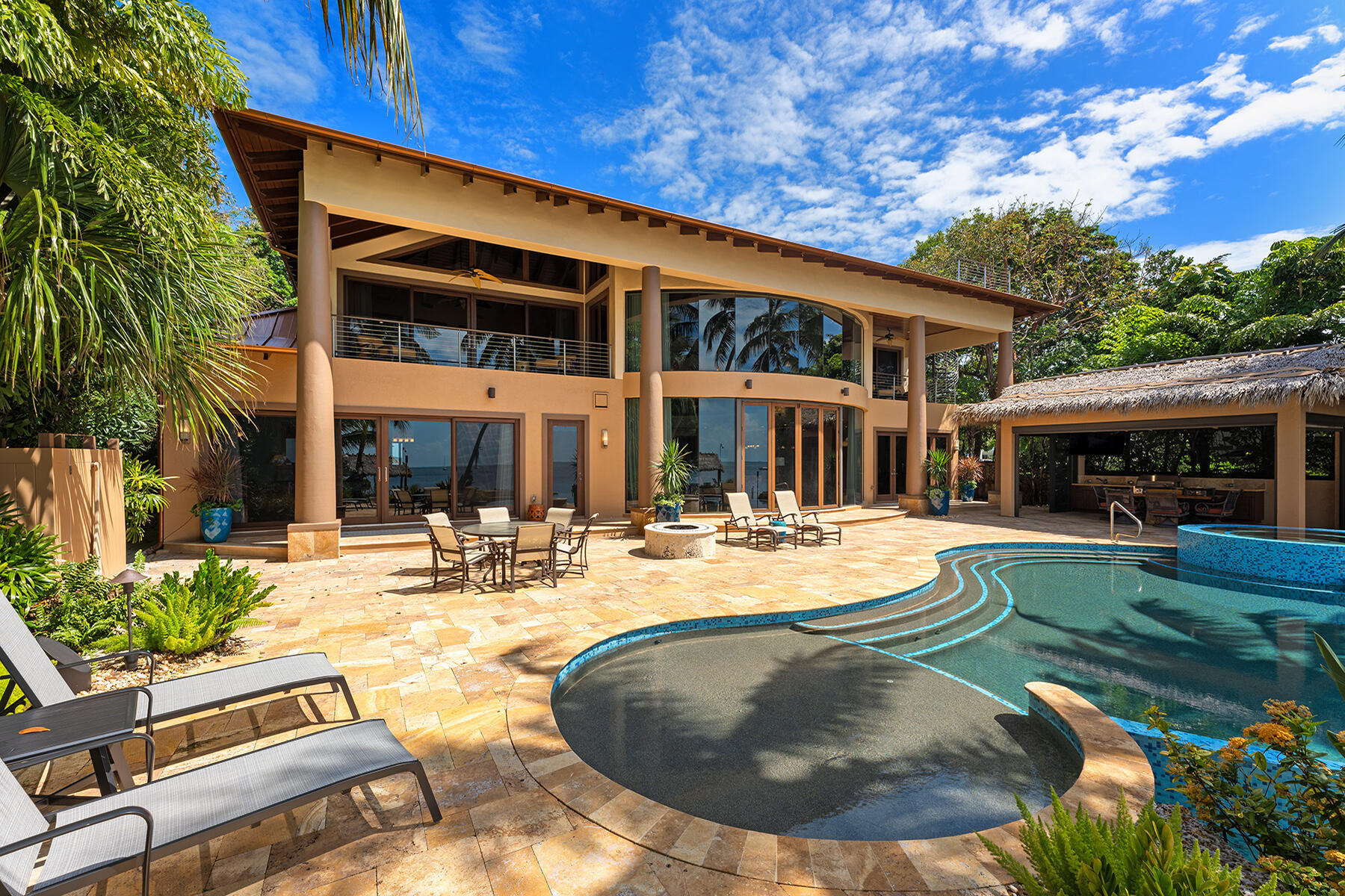 82238 Overseas Highway