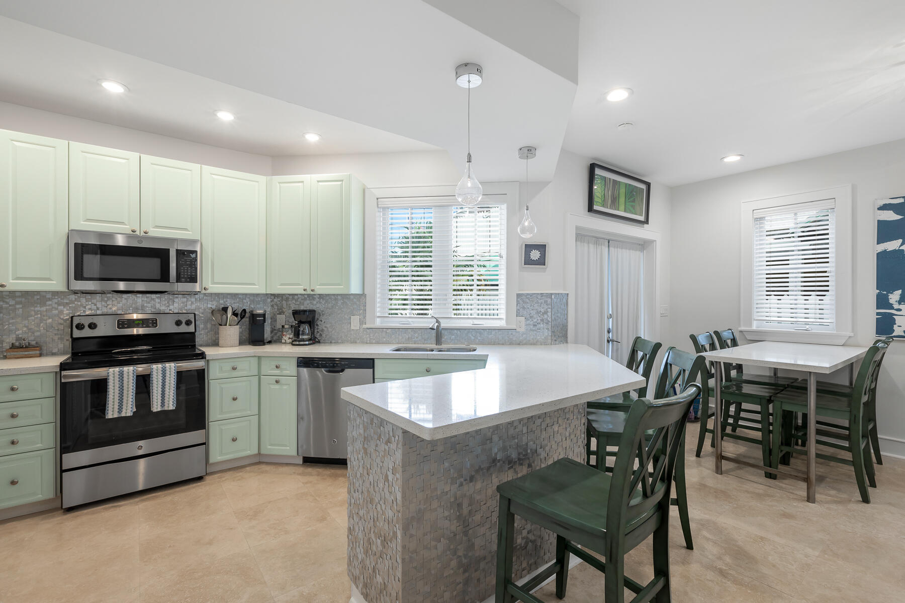 1011 Simonton Street Unit: R1