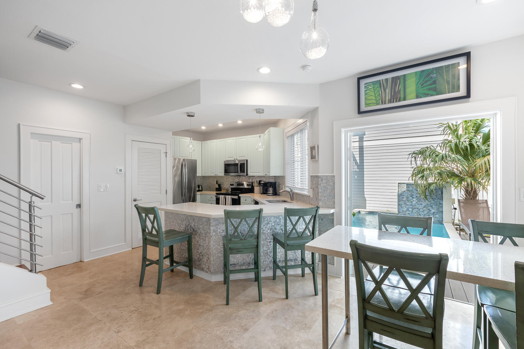 1011 Simonton Street Unit: R1