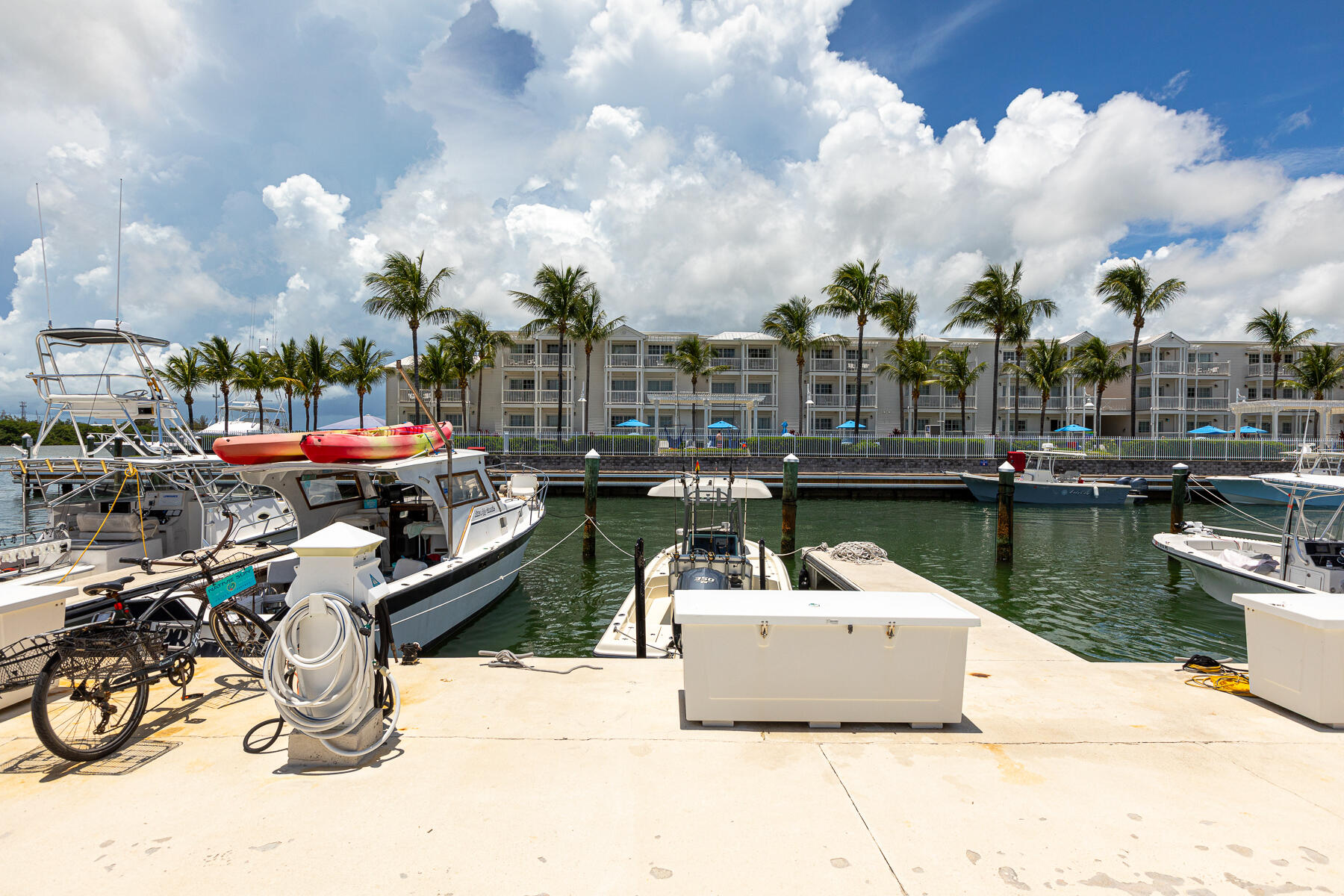 5950 Peninsular Avenue Unit: 619