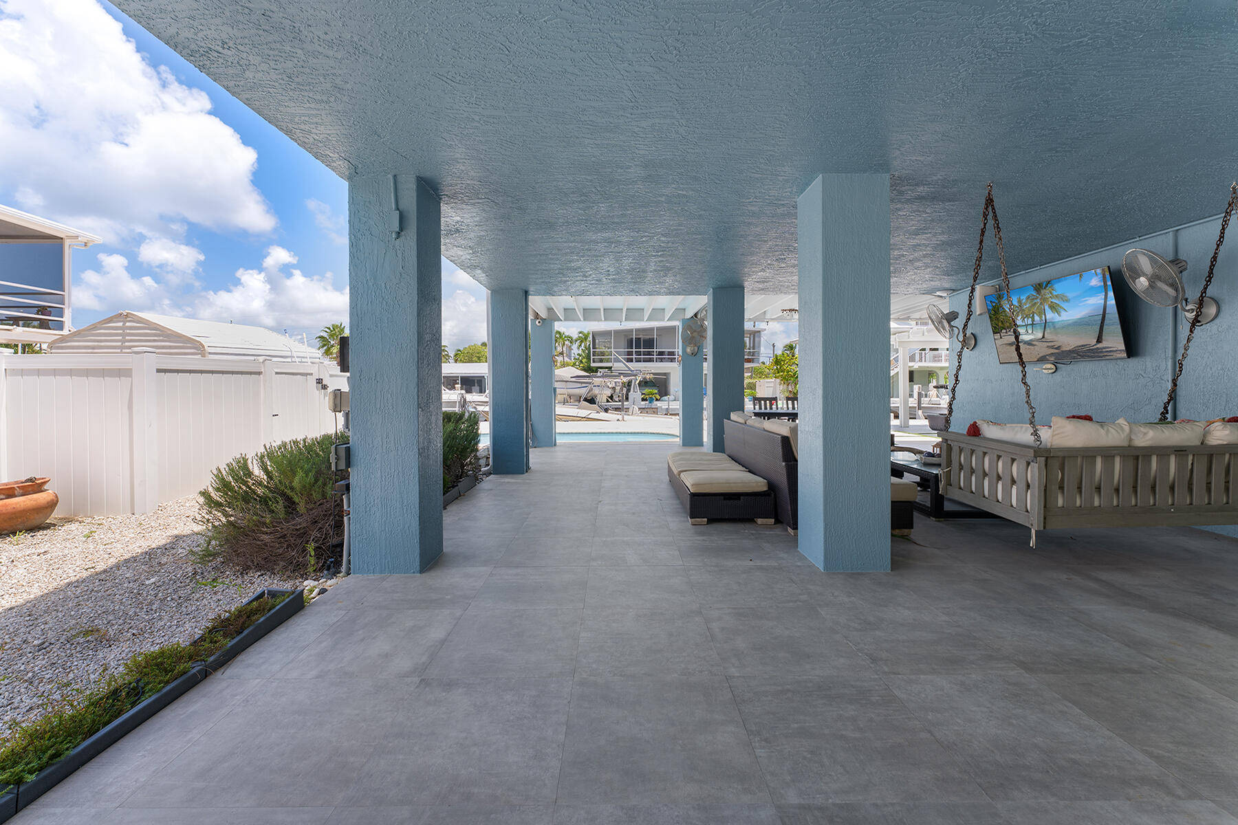 54 S Blackwater Lane