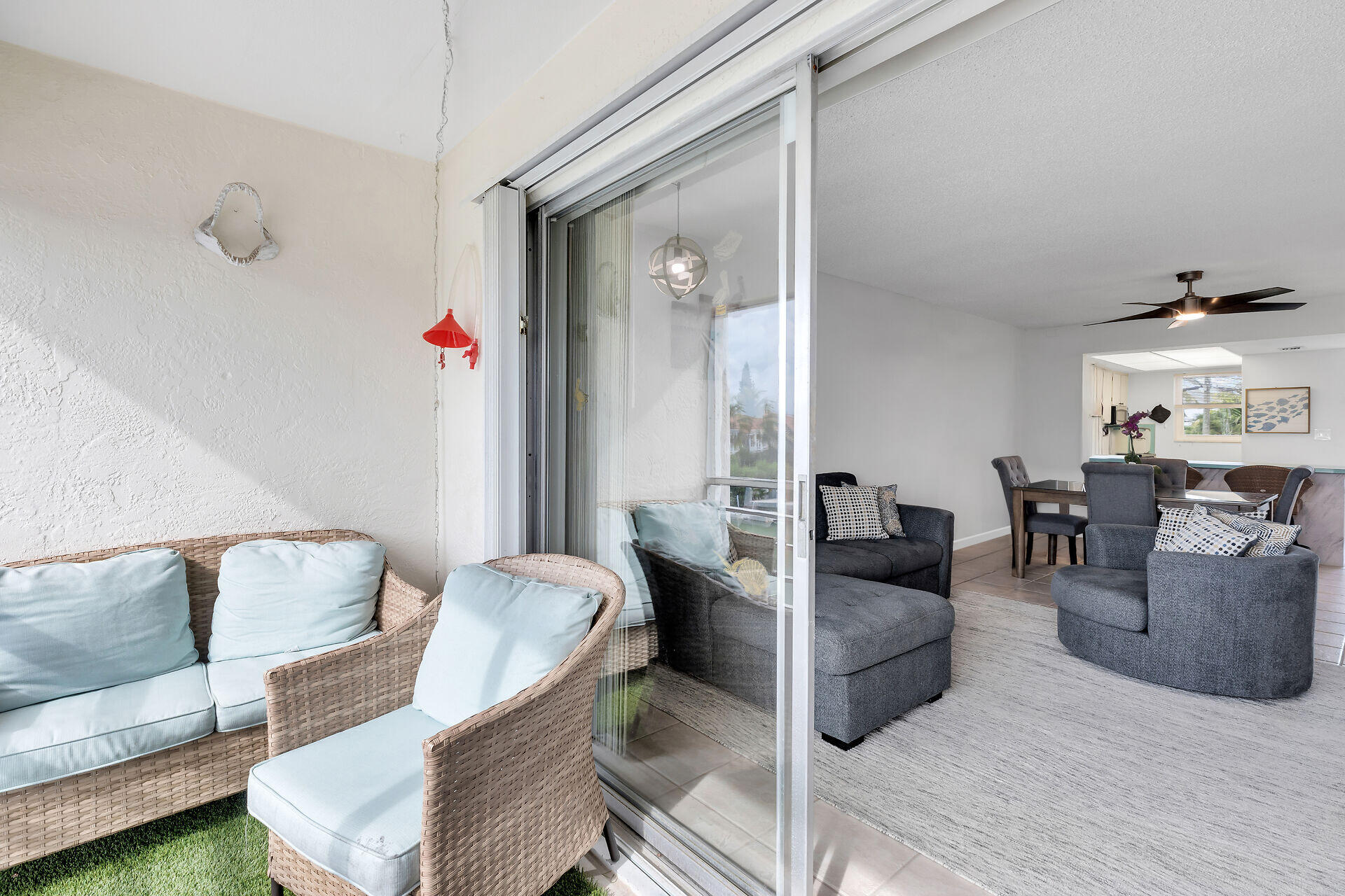 389 N Anglers Drive Unit: 206