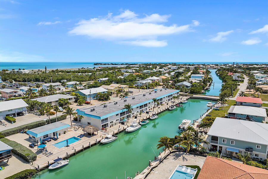 389 N Anglers Drive Unit: 206