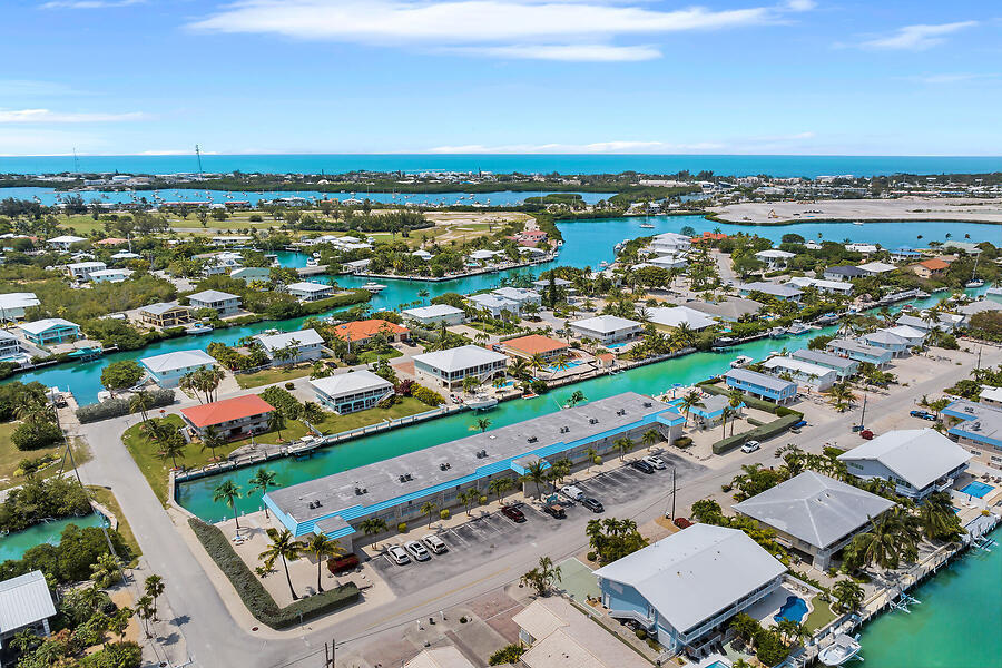 389 N Anglers Drive Unit: 206