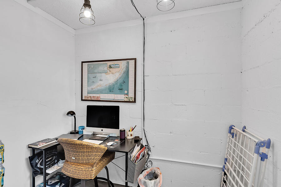 389 N Anglers Drive Unit: 206