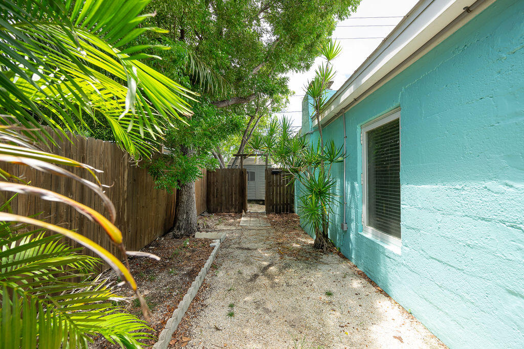 2309 Patterson Avenue