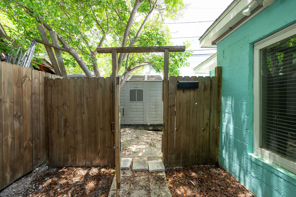 2309 Patterson Avenue