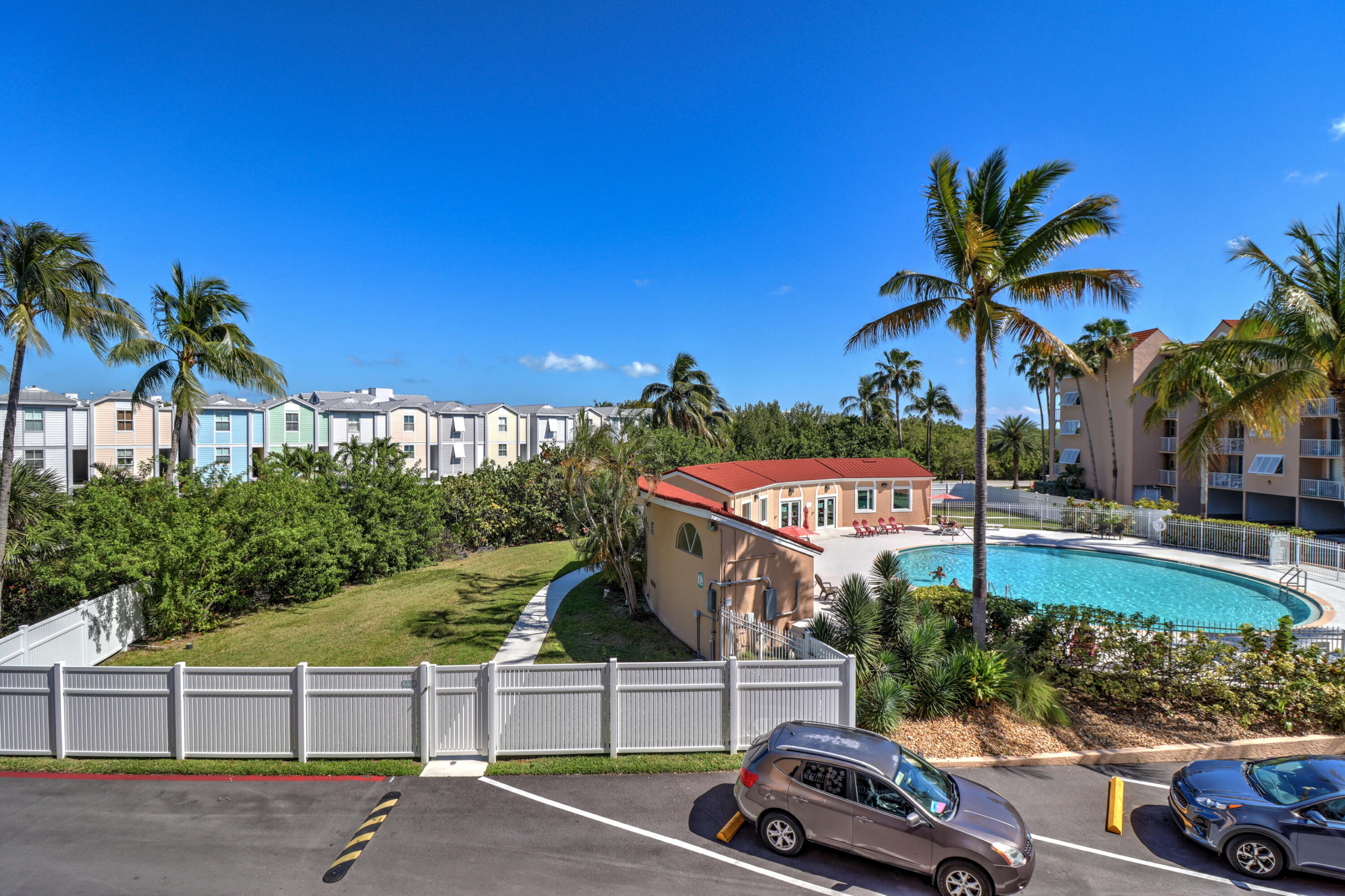 3930 S Roosevelt Boulevard Unit: S311