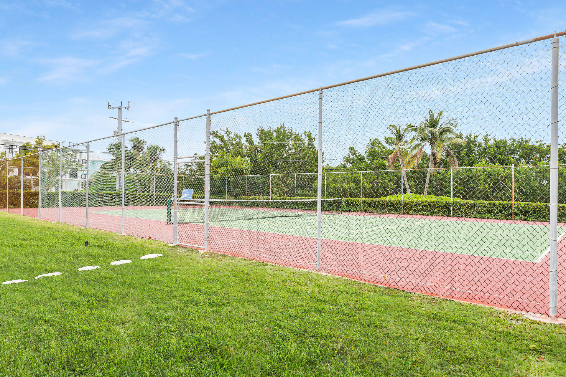 135 Coco Plum Drive Unit: 4B