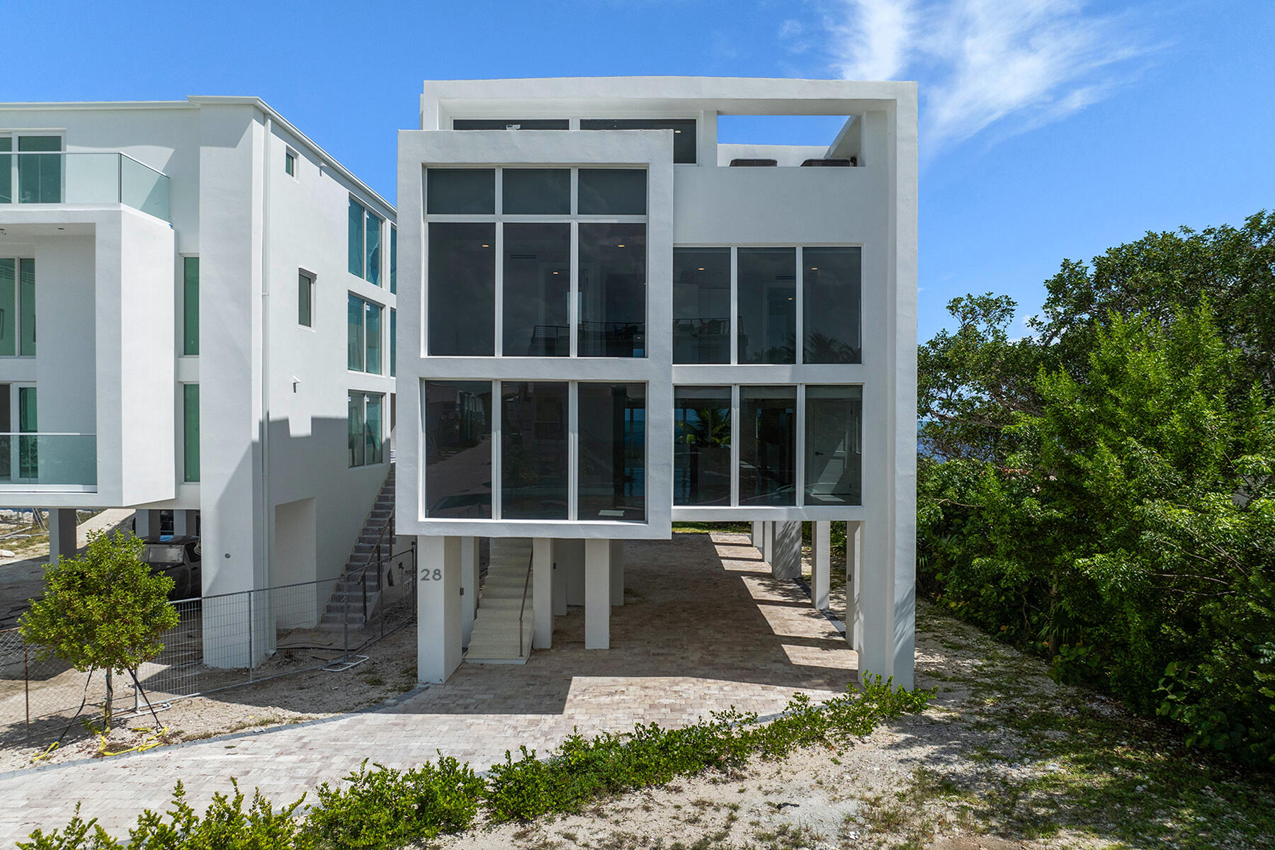 94825 Overseas Highway Unit: 28