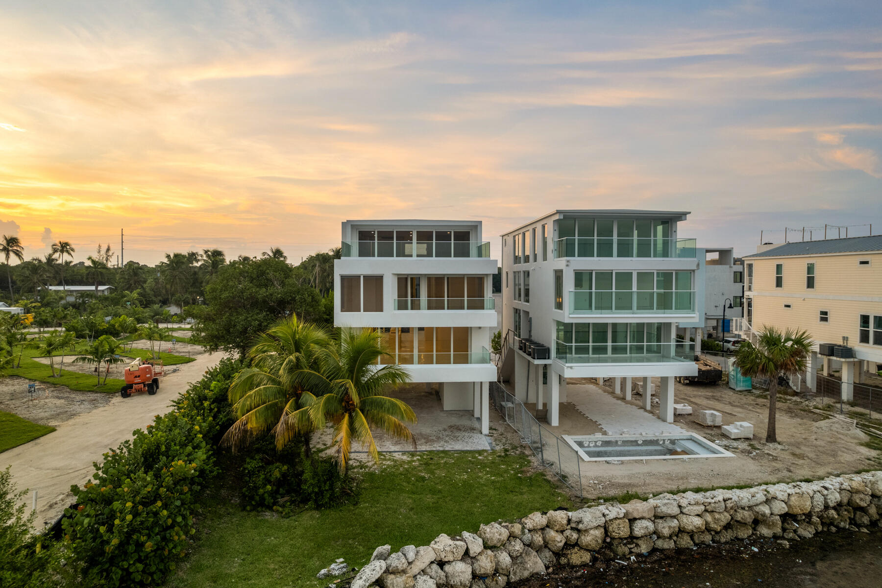 94825 Overseas Highway Unit: 28
