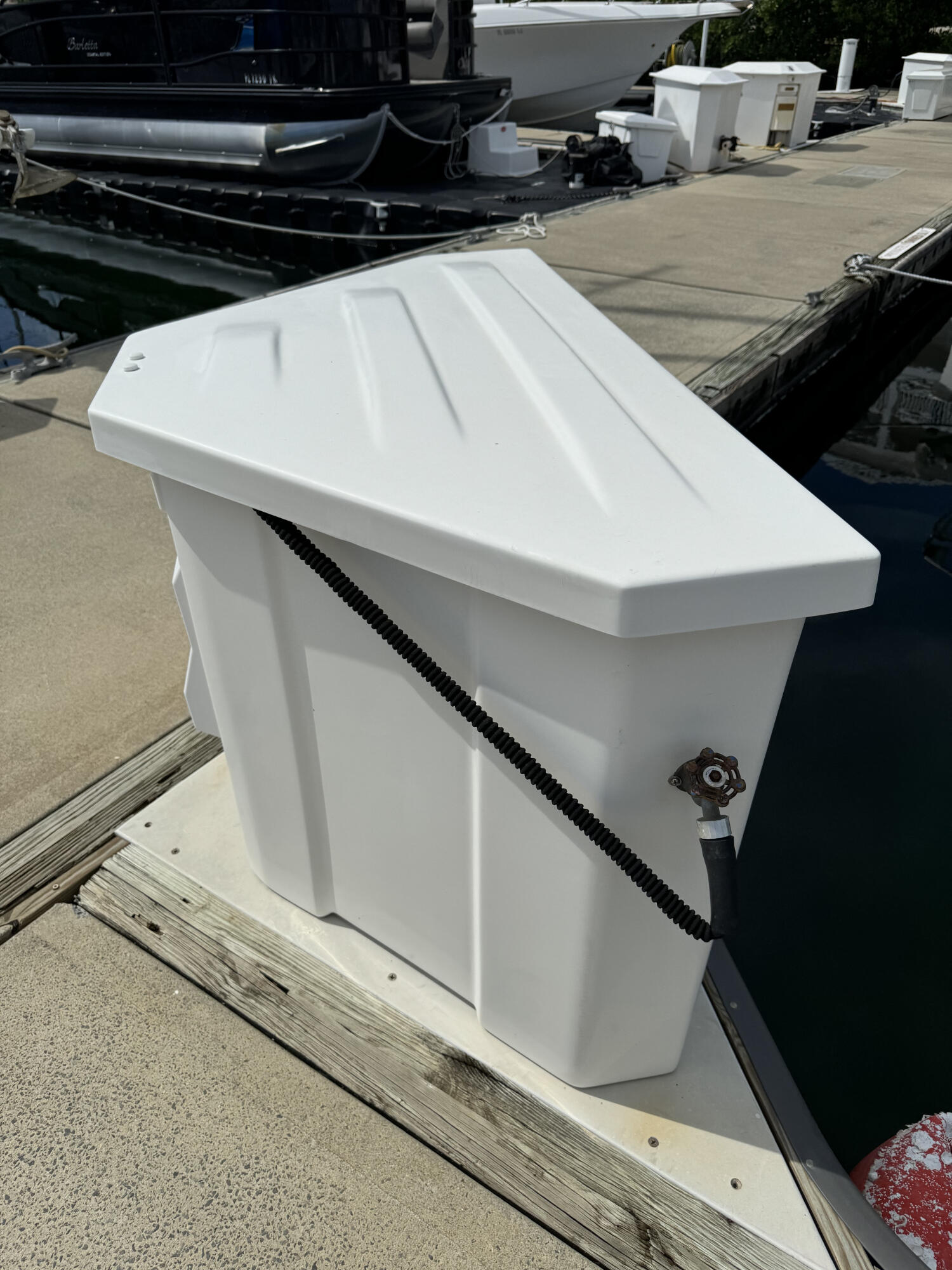 5555 College Road Unit: KF7