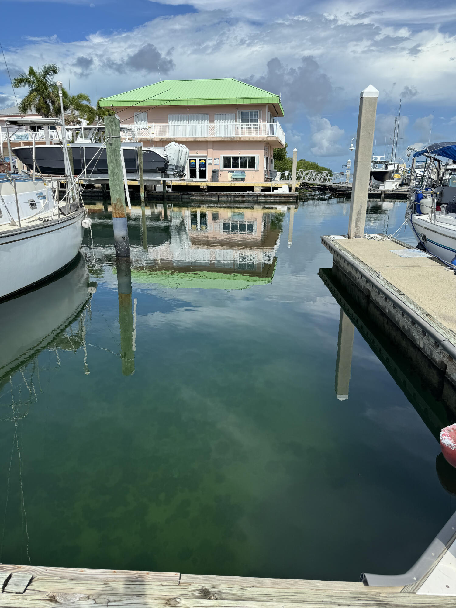 5555 College Road Unit: KF7