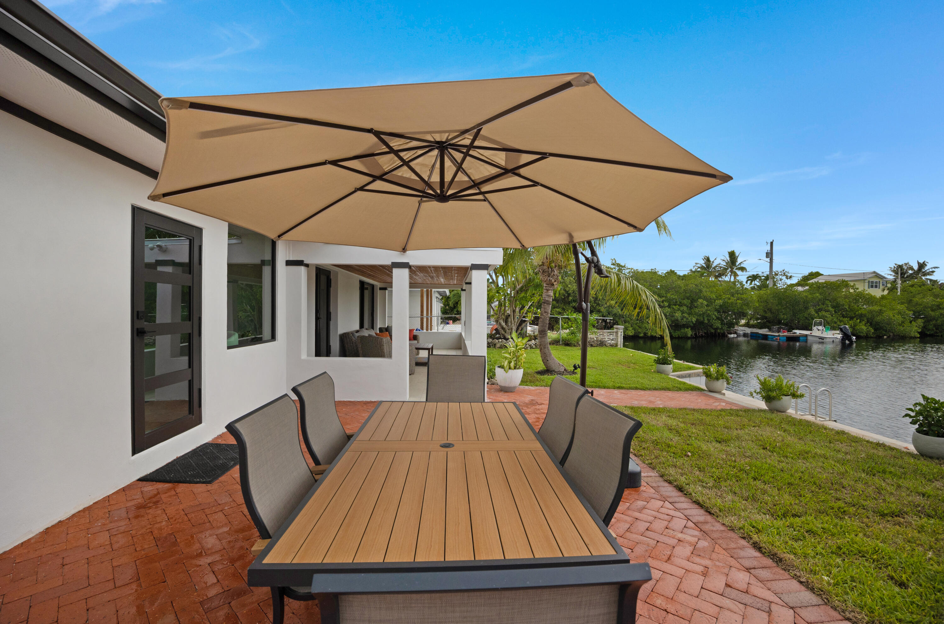 16 Bougainvillea Avenue