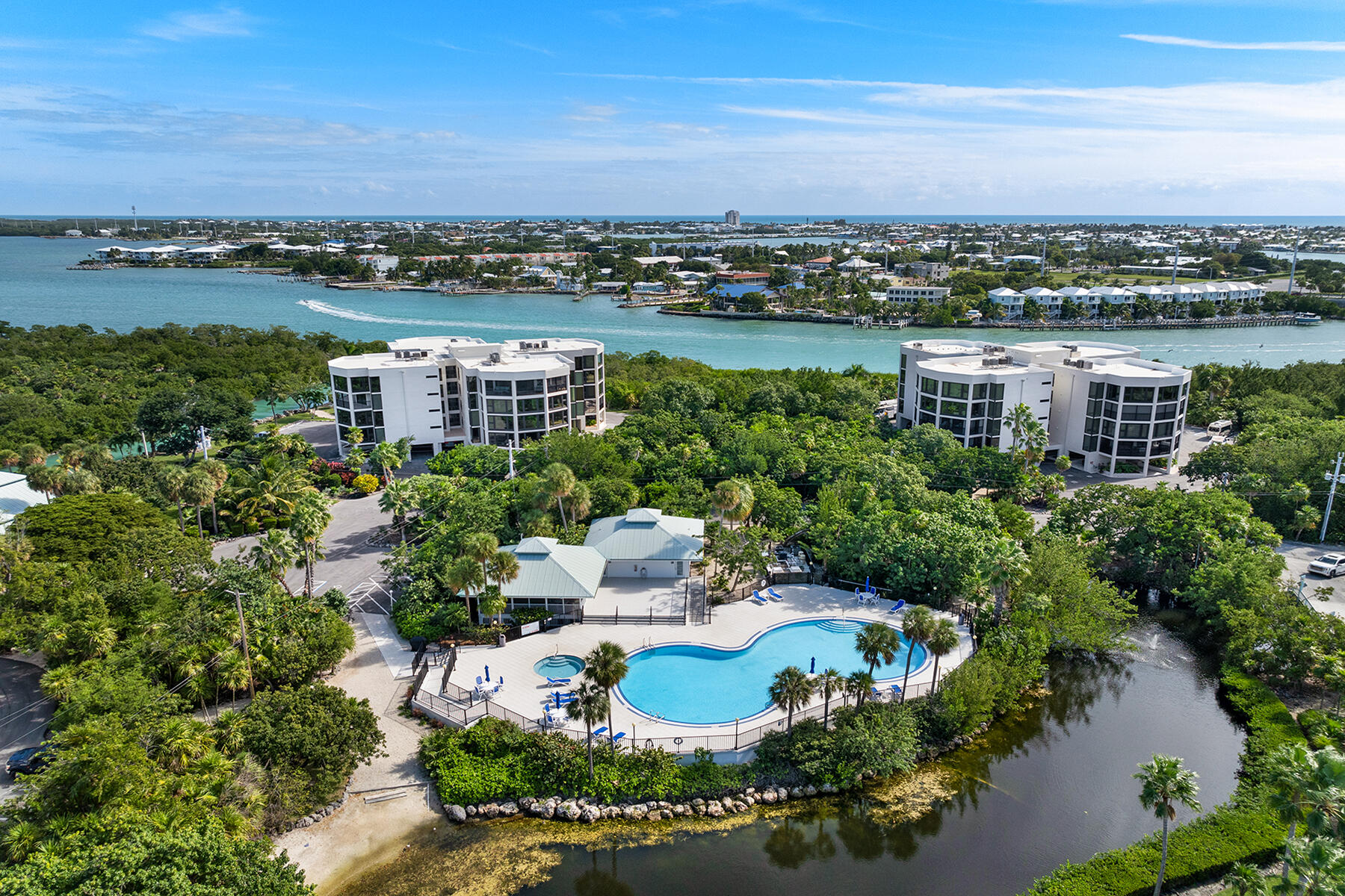 6101 Gulf Of Mexico Boulevard Unit: 101
