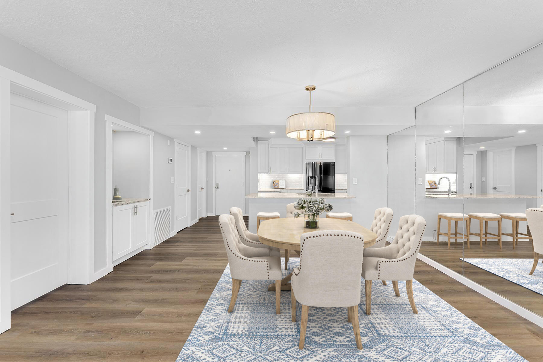 6101 Gulf Of Mexico Boulevard Unit: 101